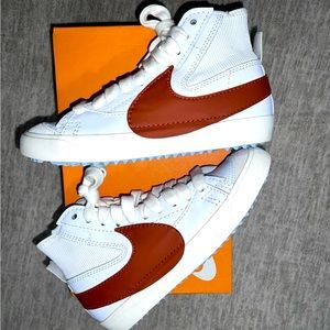 Nike Blazer Mid 77 Jumbo